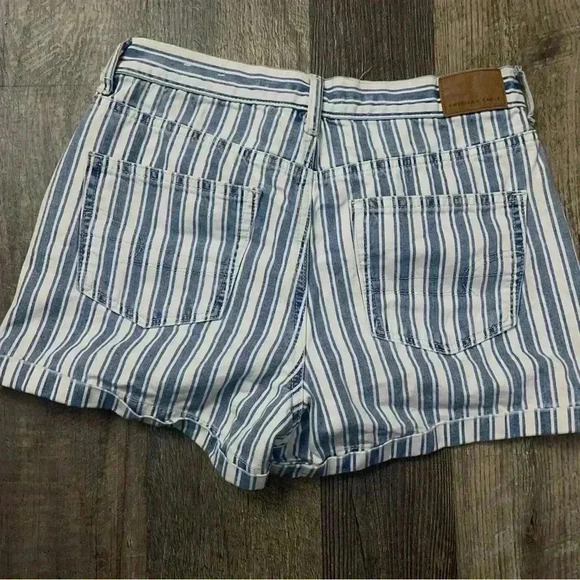 American eagle Jean stripped shorts size 2 - Picture 6 of 7